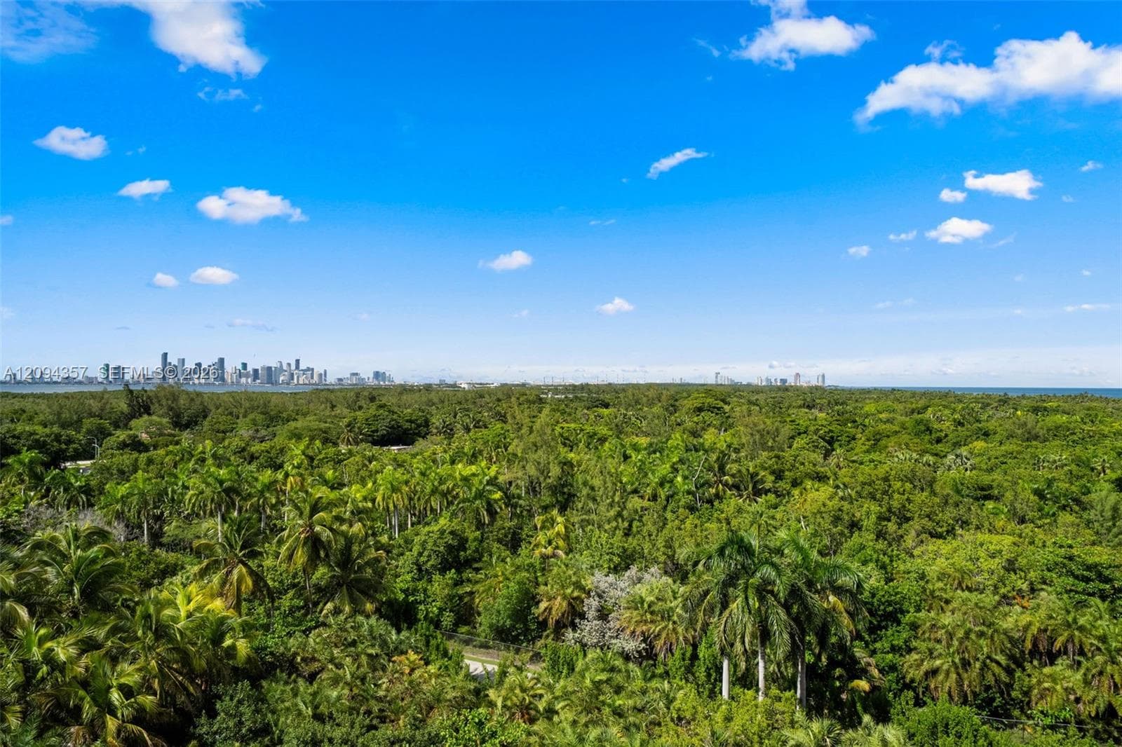 Commodore Club West · #1002 in Key Biscayne - Photo 19