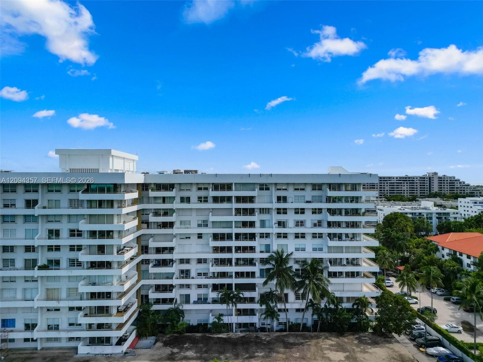Commodore Club West · #1002 in Key Biscayne - Photo 29