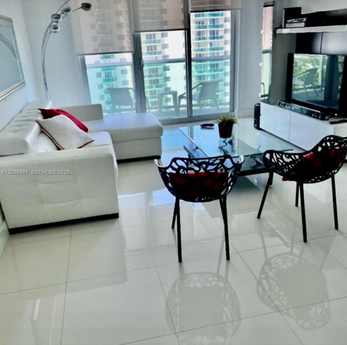 TIDES ON HOLLYWOOD BEACH · #10B in Hollywood - Photo 4