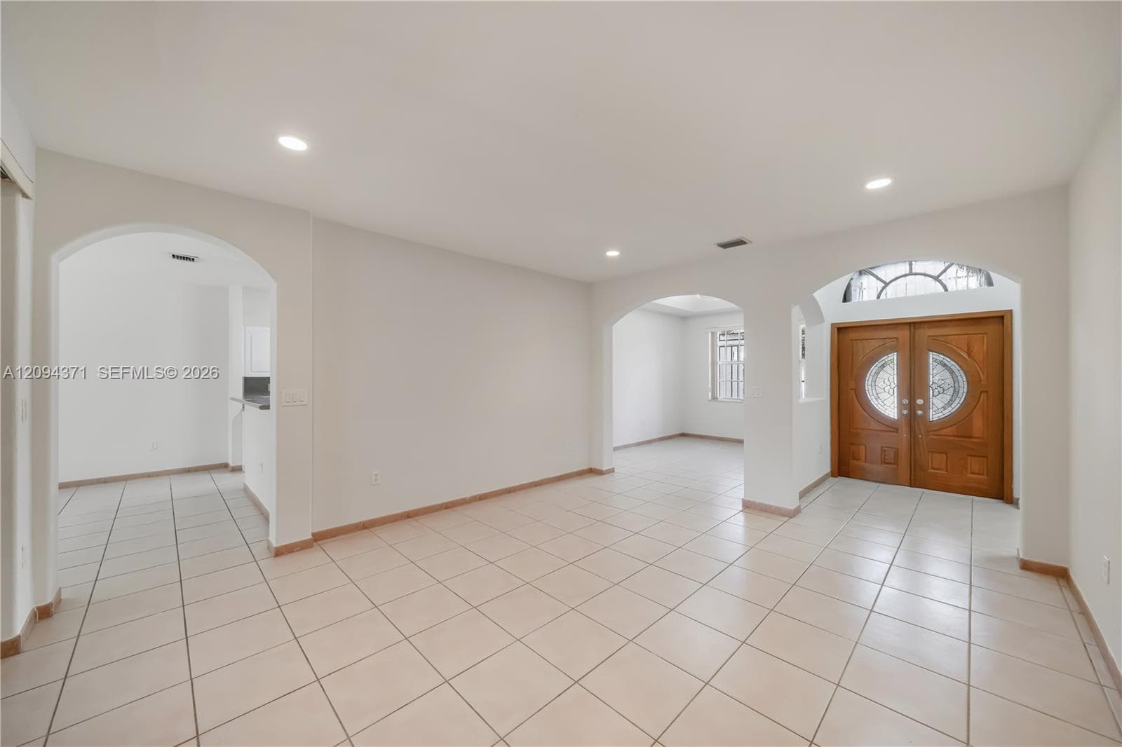 15470 SW 41st Ter photo 2