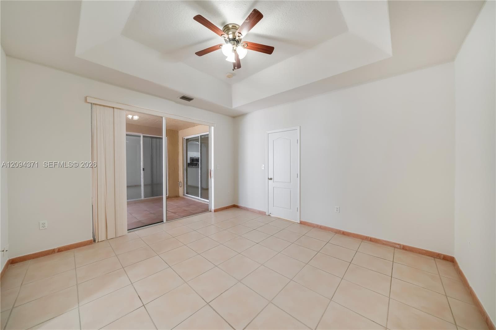 15470 SW 41st Ter photo 9