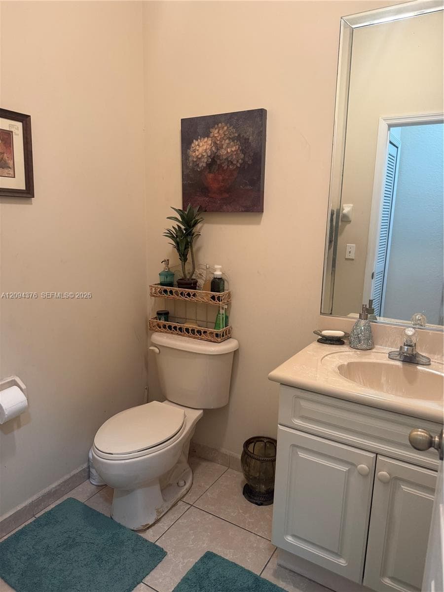 2924 SW 144th Pl photo 17