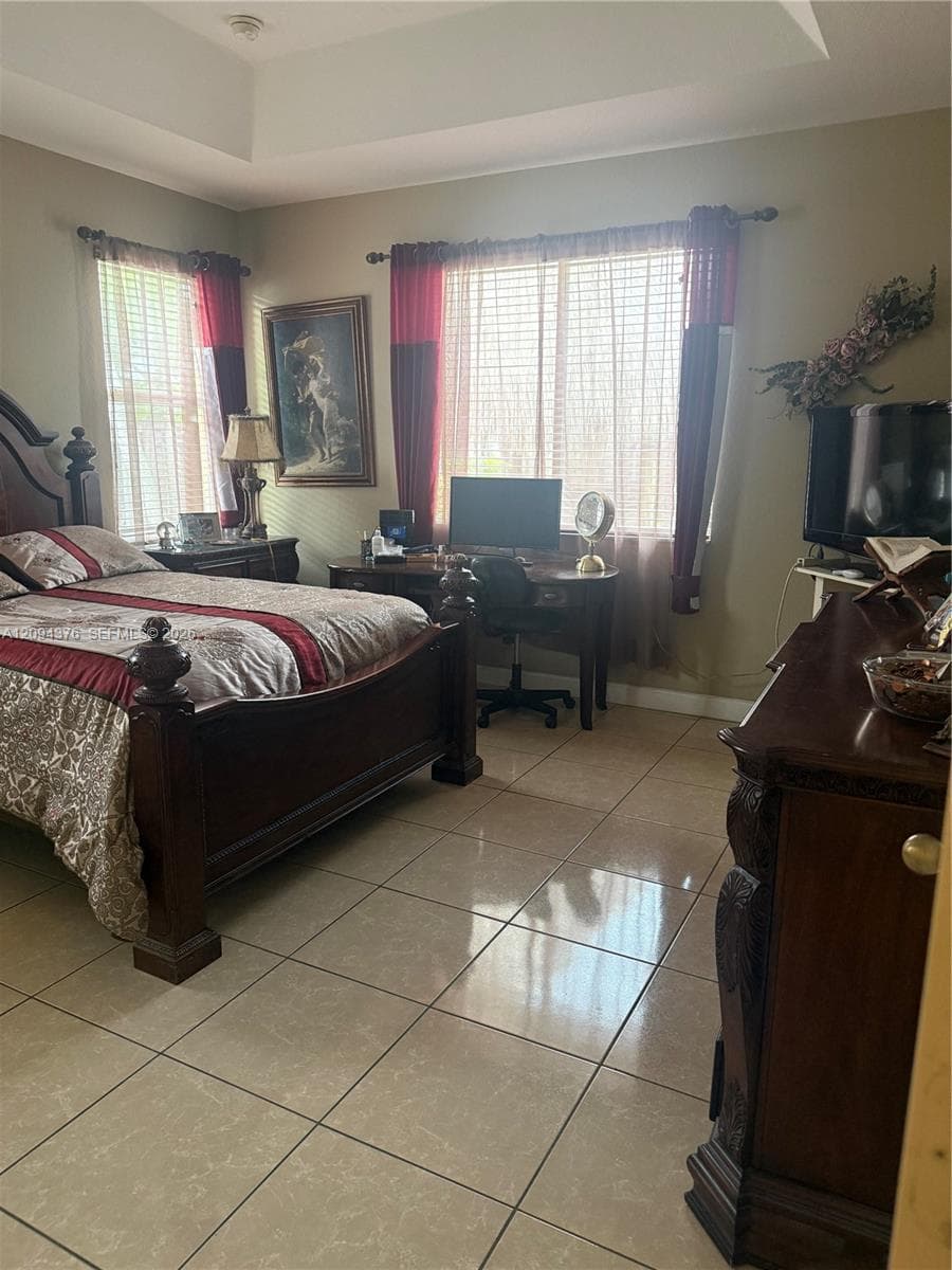 2924 SW 144th Pl photo 16