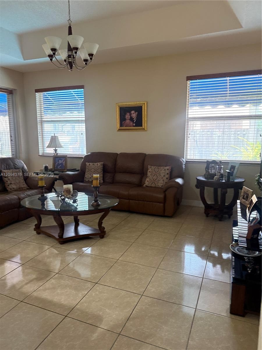 2924 SW 144th Pl photo 10