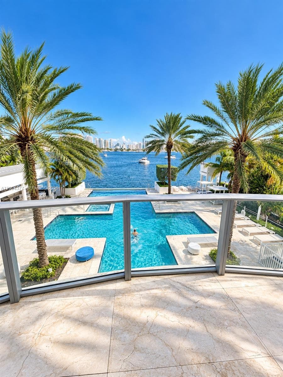 Marina Palms · #211 in North Miami Beach - Photo 5