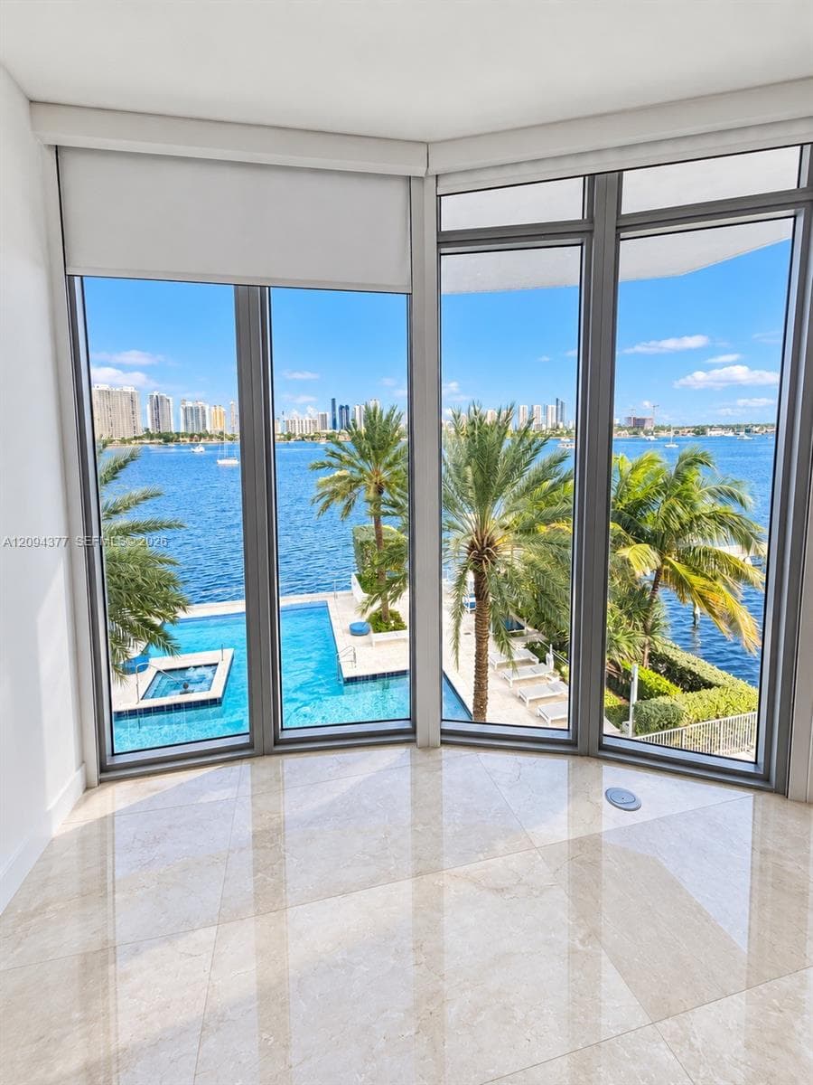 Marina Palms · #211 in North Miami Beach - Photo 19