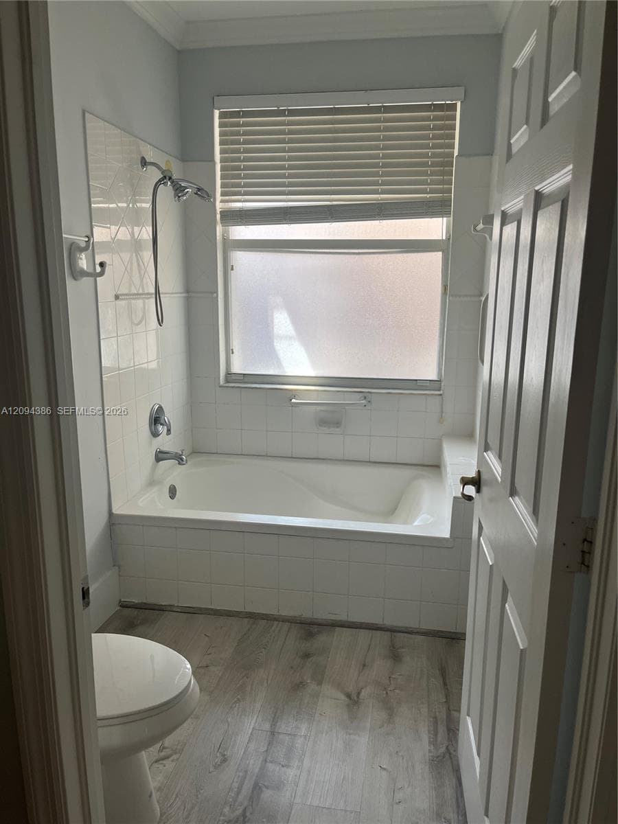11202 NW 73rd Ter #. photo 10
