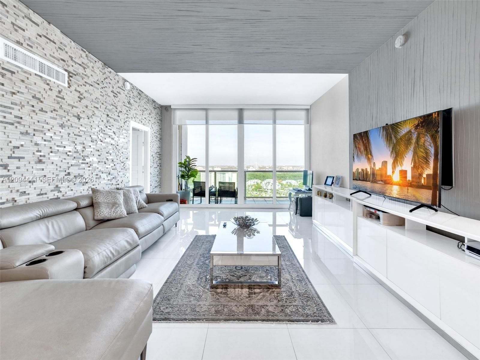 ARLEN HOUSE EAST #PH01