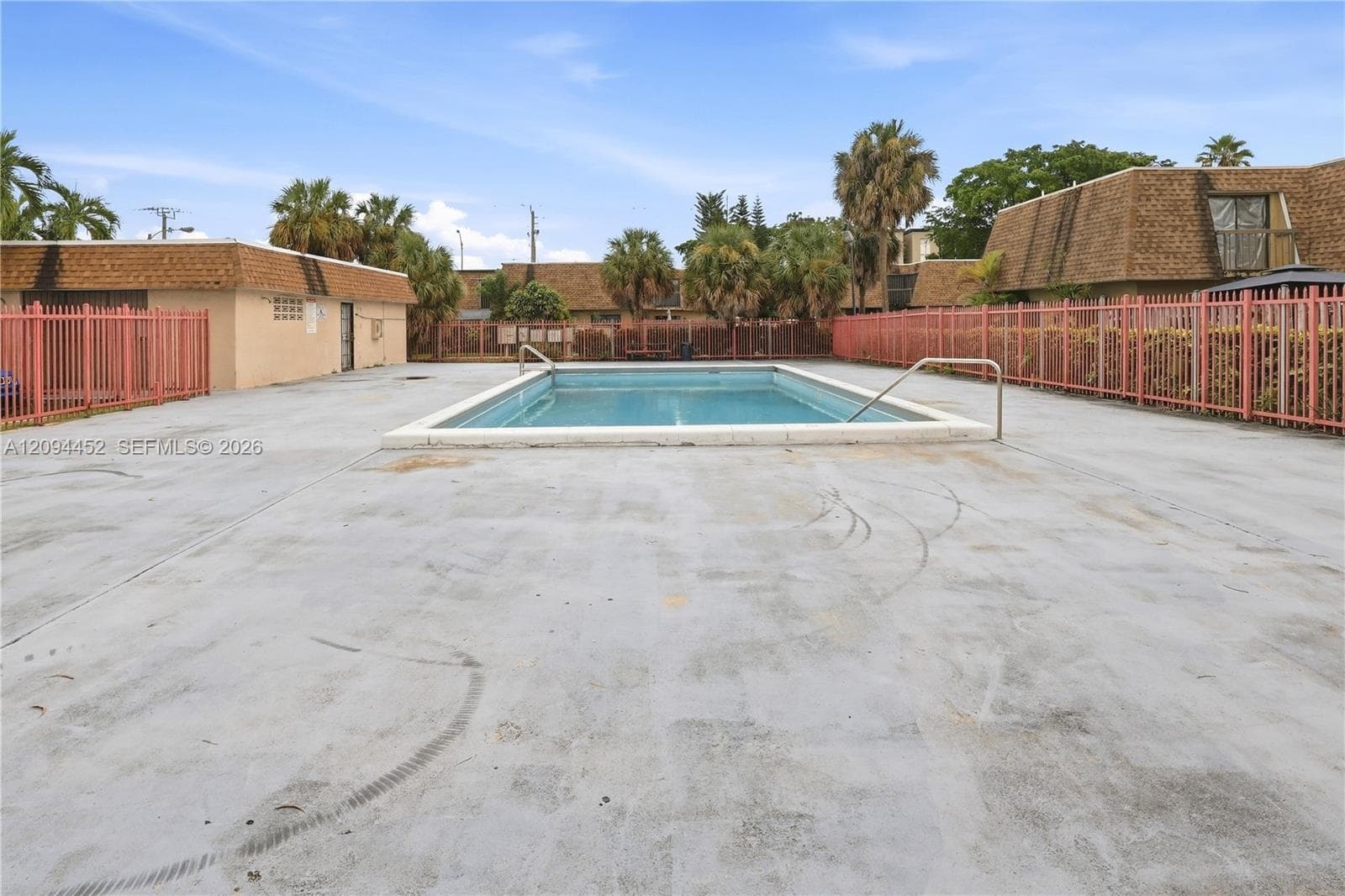Lago Grande one Condo · #14-13 in Hialeah - Photo 23