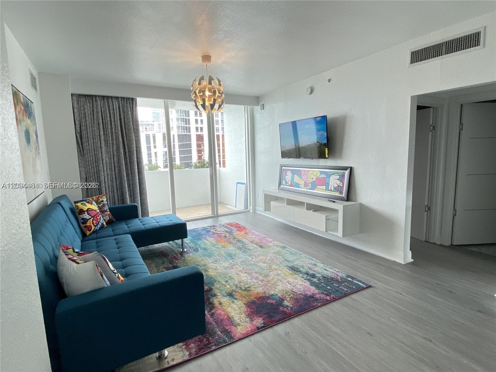 MOON BAY OF MIAMI CONDO · #608 in Miami - Photo 3
