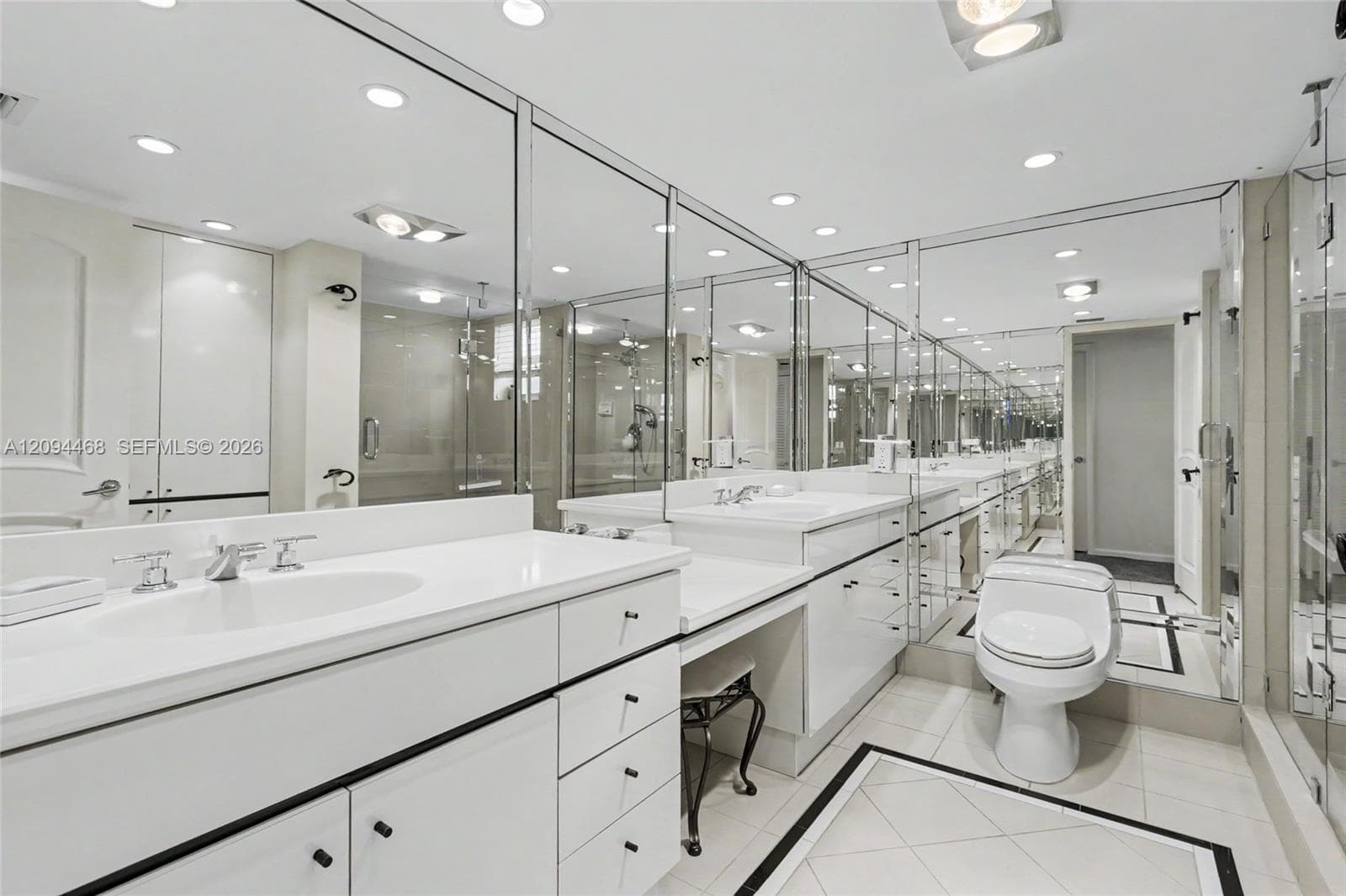 CLOISTER BEACH TOWERS · #15H in Boca Raton - Photo 30