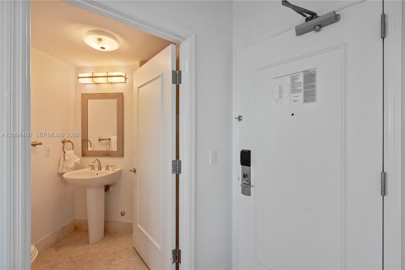 Fontainebleau Tresor · #1815 in Miami Beach - Photo 20