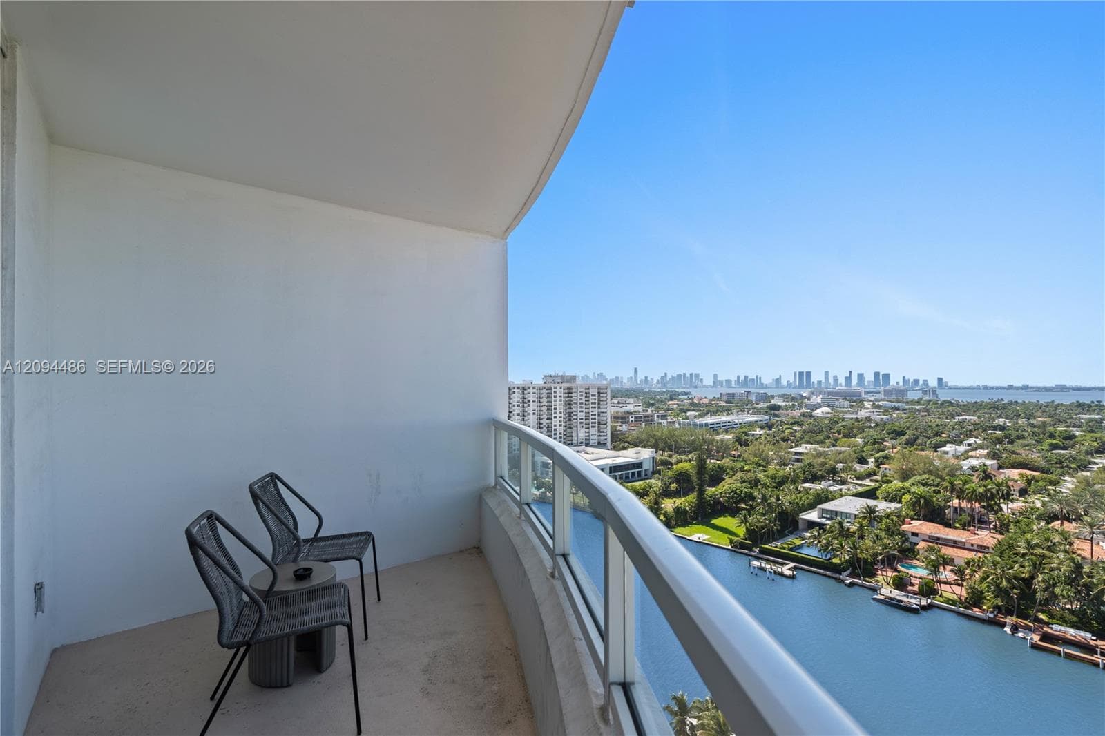 Fontainebleau Tresor · #1815 in Miami Beach - Photo 9
