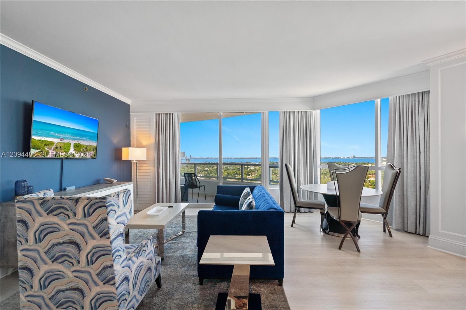 Fontainebleau Tresor · #1815 in Miami Beach - Photo 11
