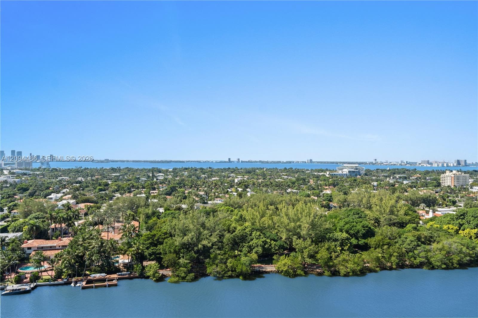 Fontainebleau Tresor · #1815 in Miami Beach - Photo 4