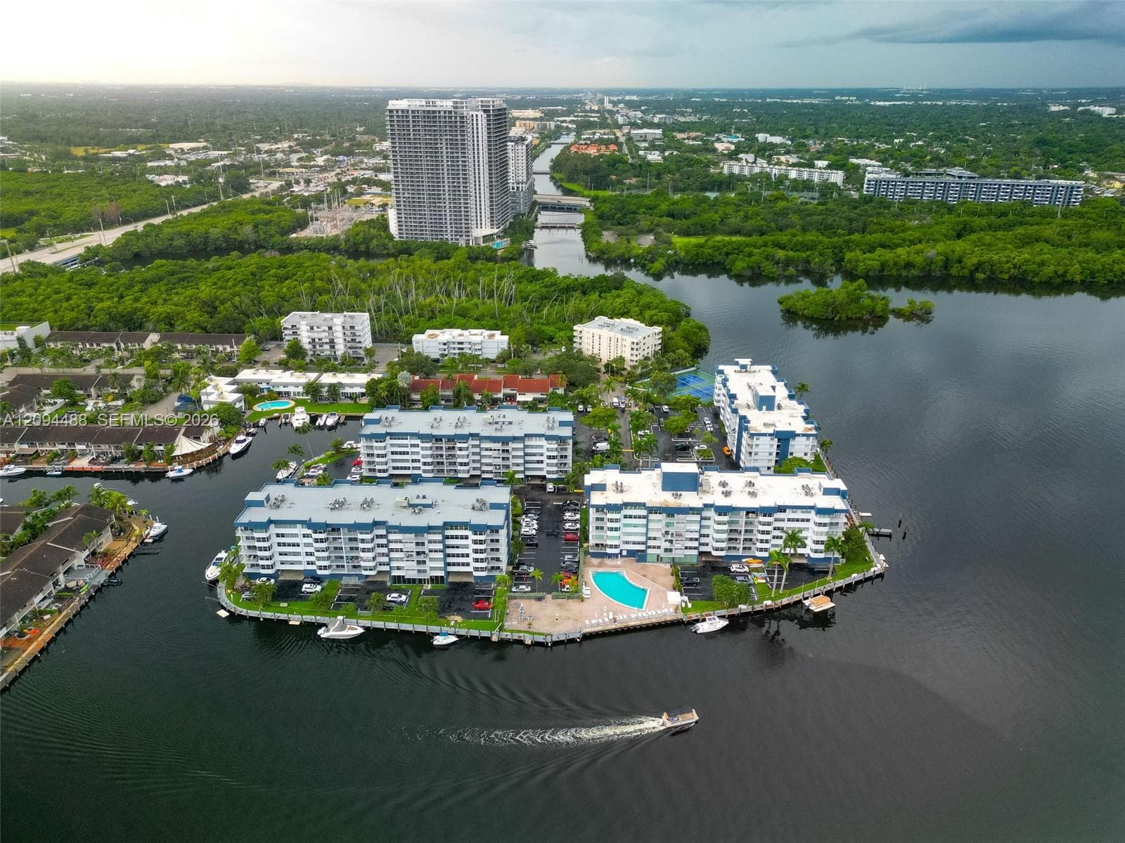 REEF WEST CONDO · #4D in North Miami Beach - Photo 24