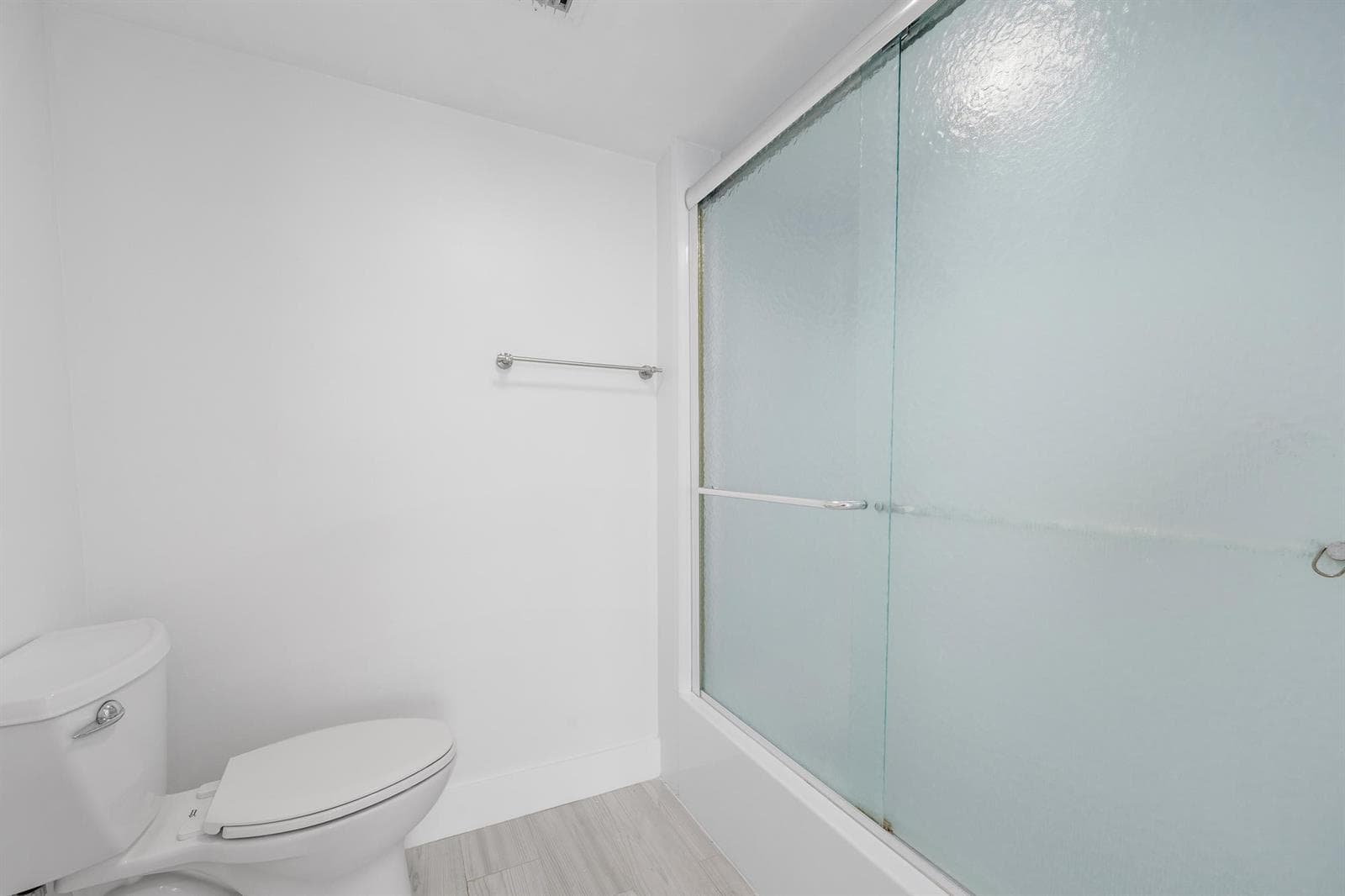 900 Ocean Dr 706-16