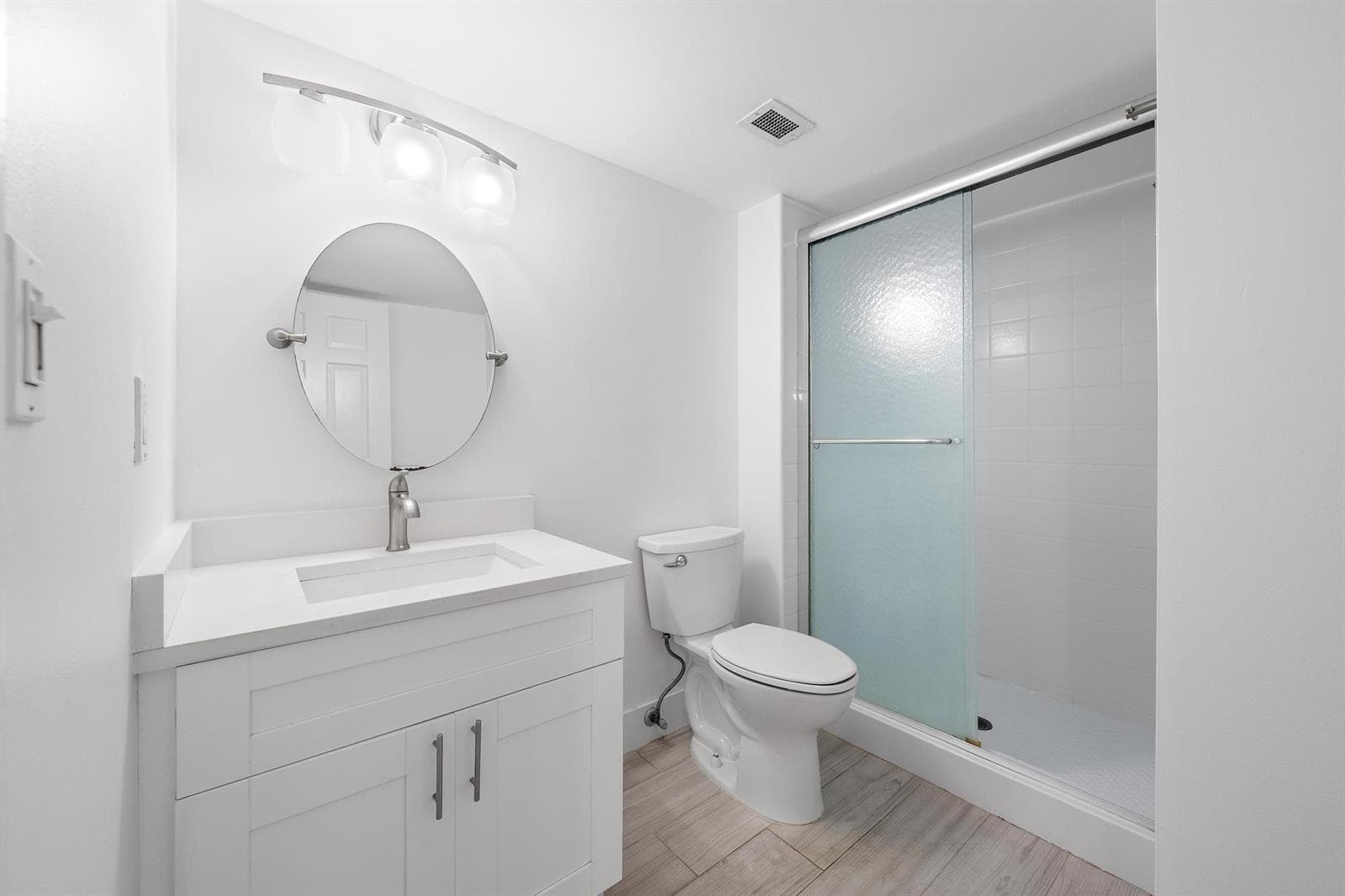 900 Ocean Dr 706-18