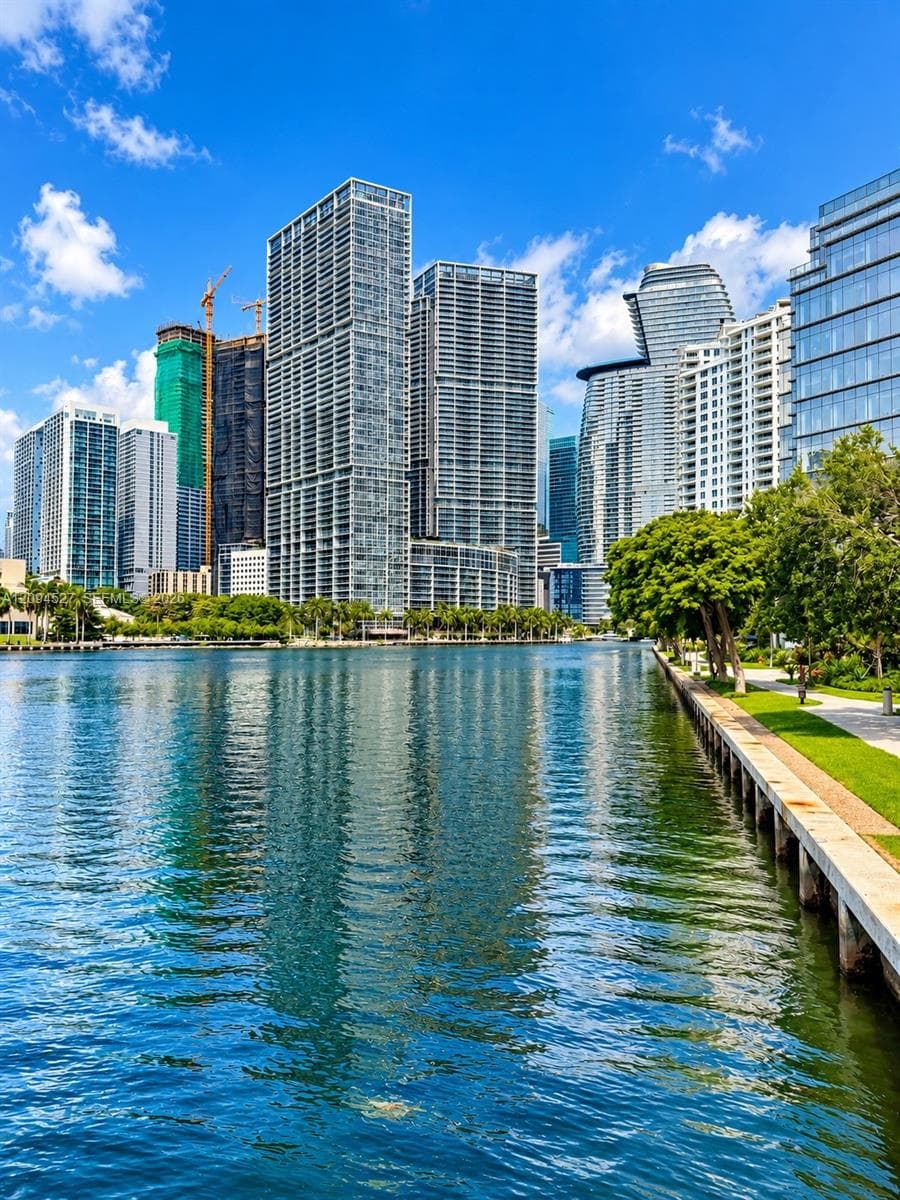 Courts Brickell Key · #2108 in Miami - Photo 7