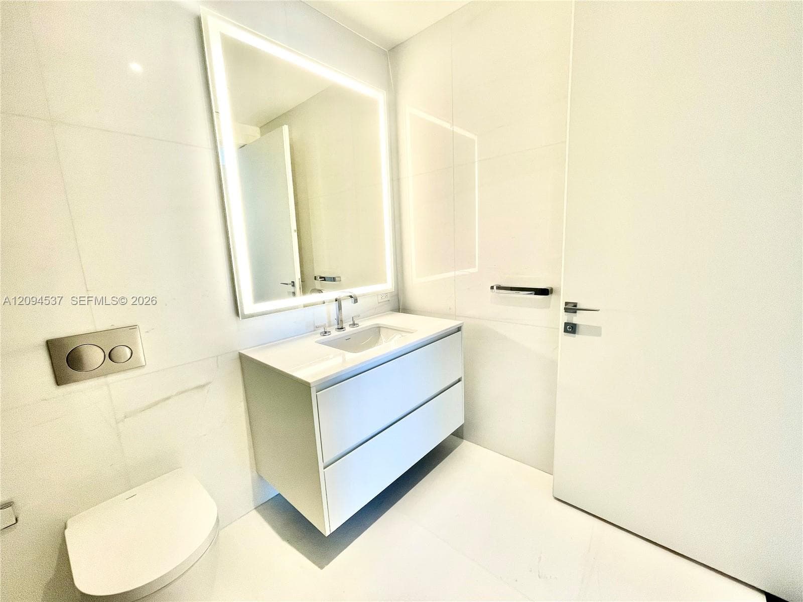 Aston Martin Residences · #2208W in Miami - Photo 16
