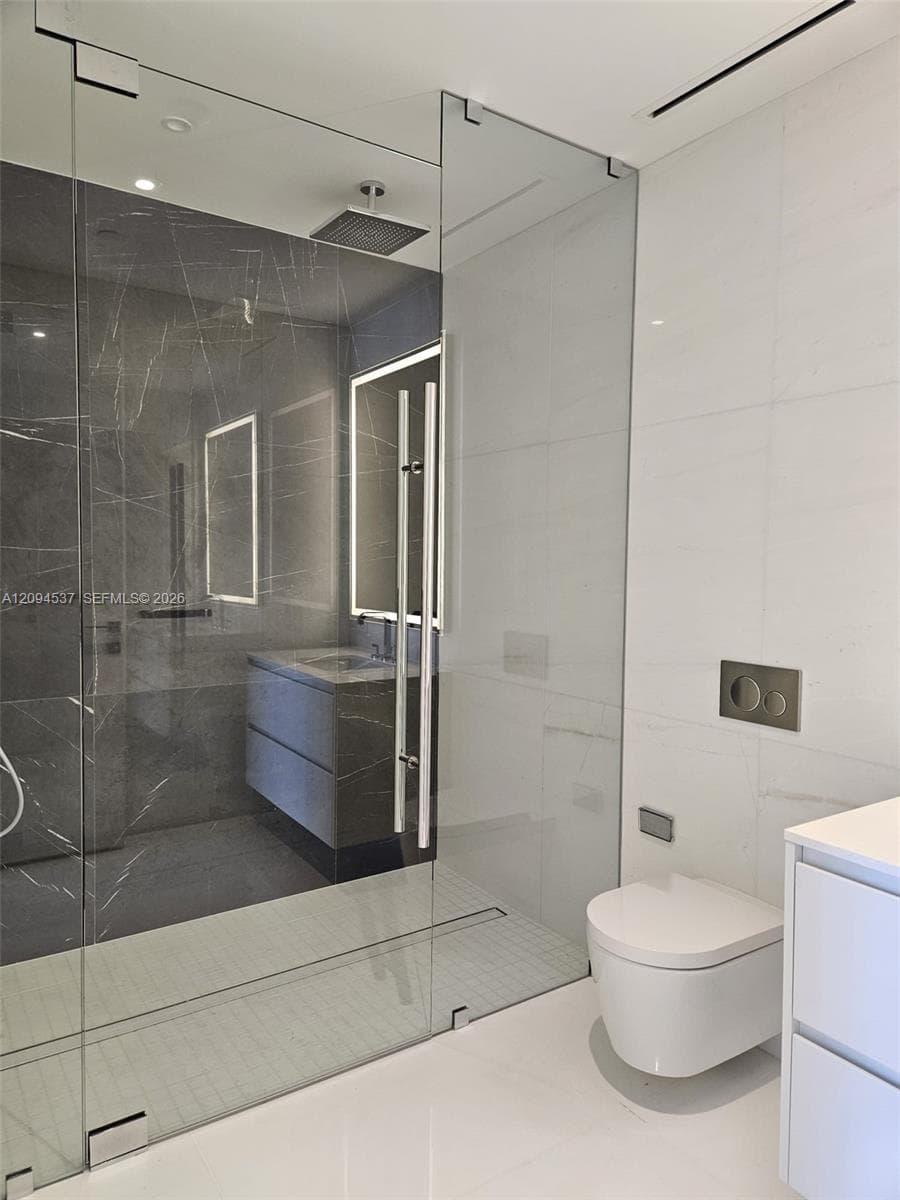 Aston Martin Residences · #2208W in Miami - Photo 15