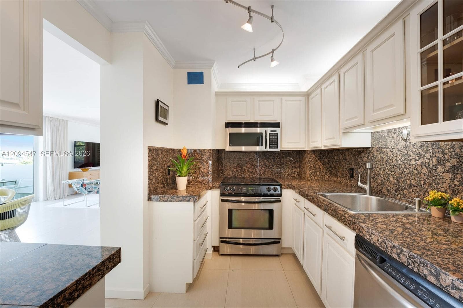 Island Terrace at 5 Island Ave · #3C in Miami Beach - Photo 9
