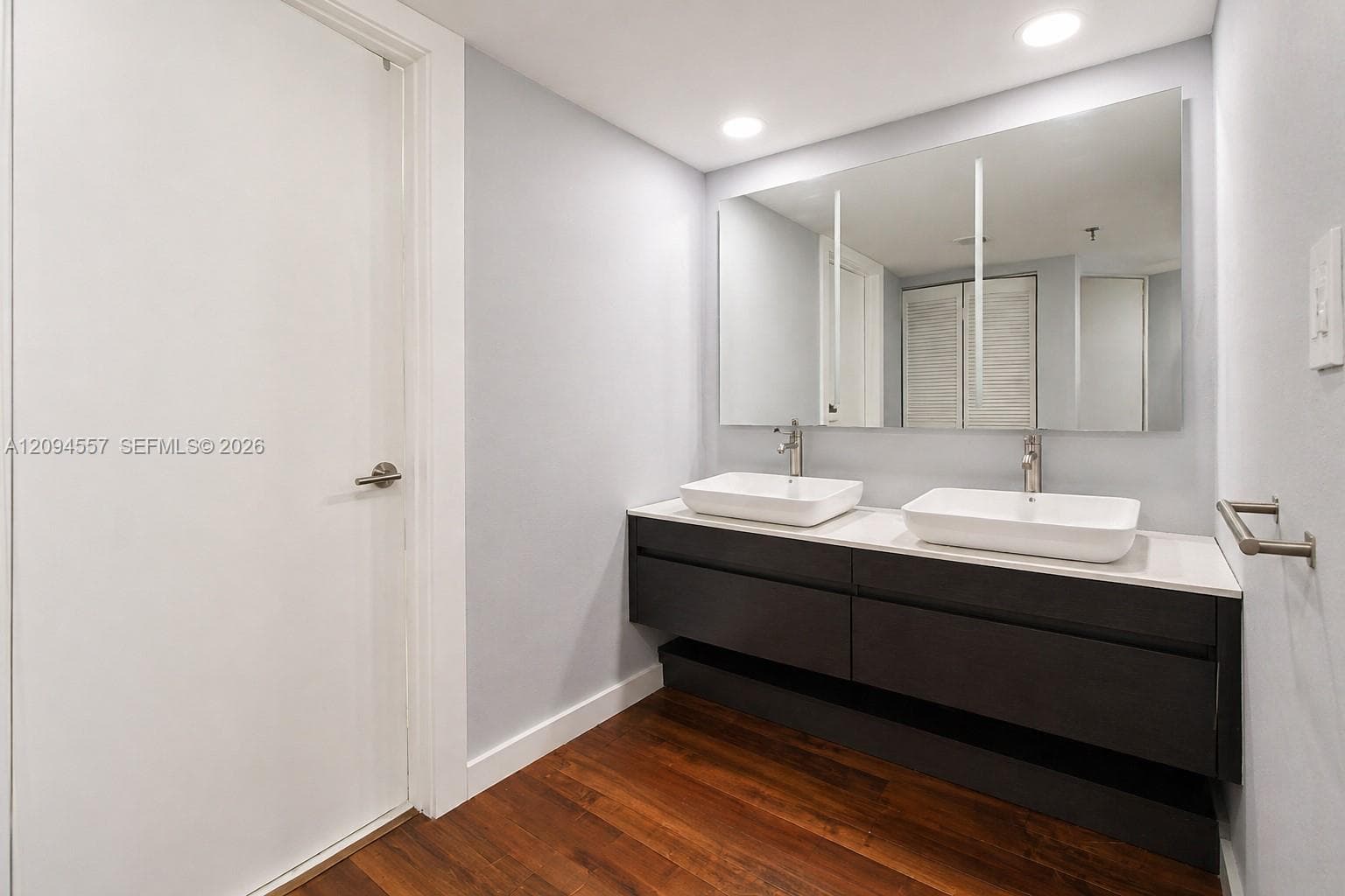 Brickell Key One · #A1113 in Miami - Photo 13