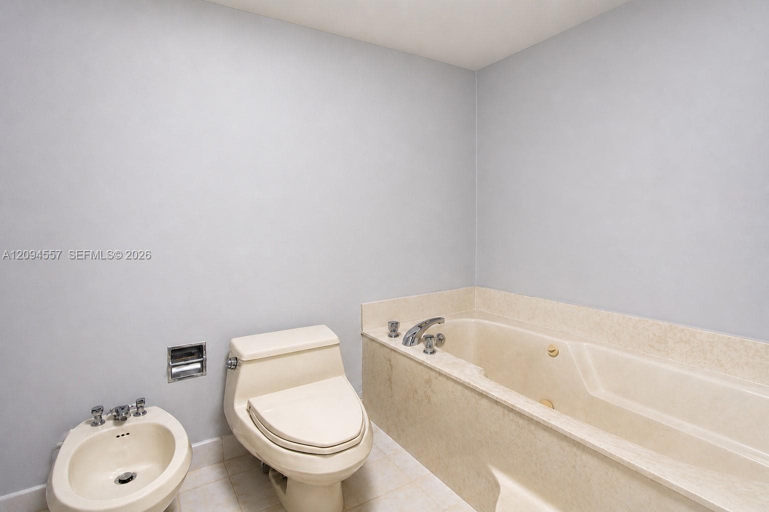 Brickell Key One · #A1113 in Miami - Photo 12