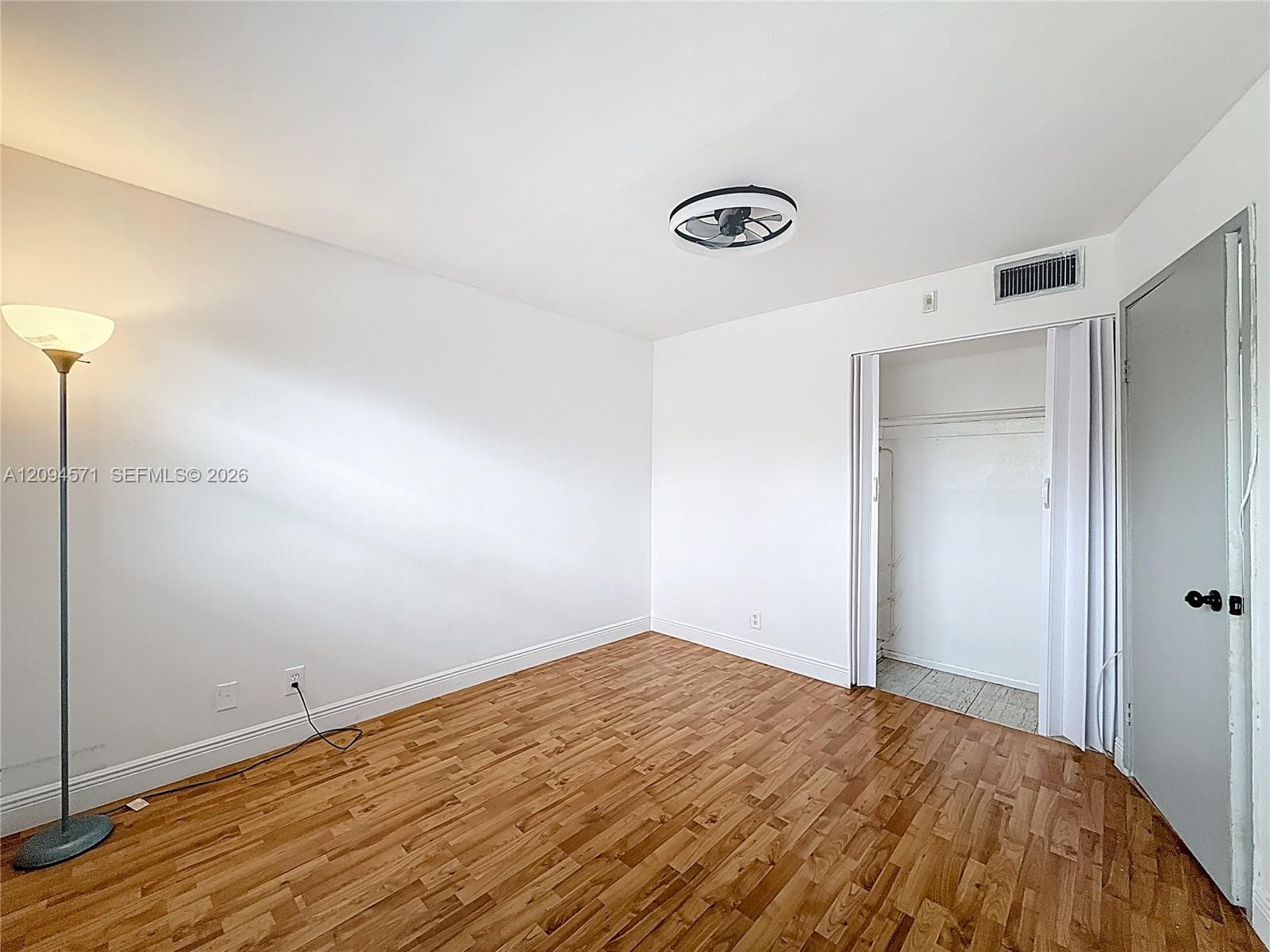 FAIRWAYS ROYALE CONDO · #411 in Hallandale Beach - Photo 10
