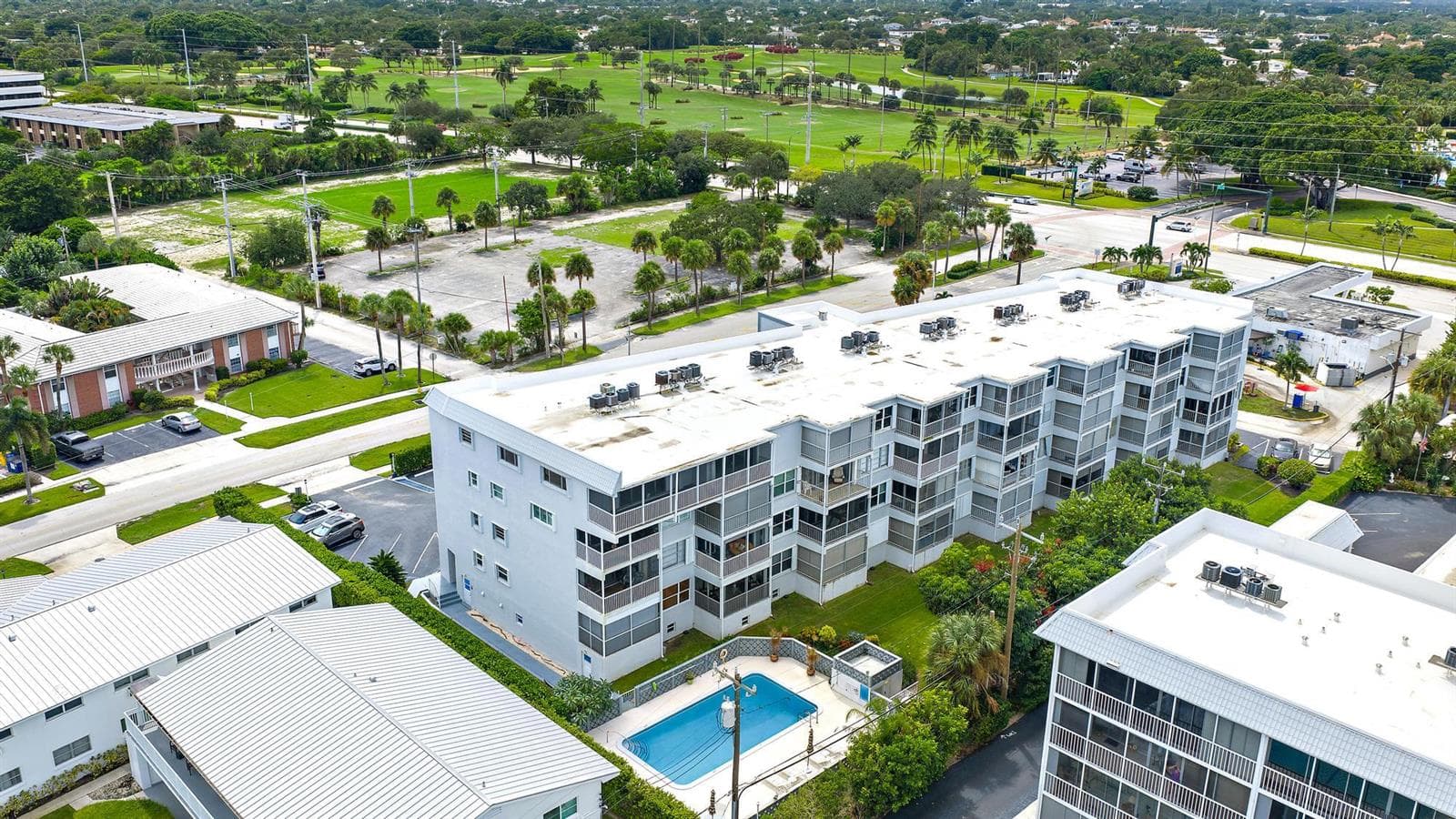 155 Yacht Club Dr 207-26