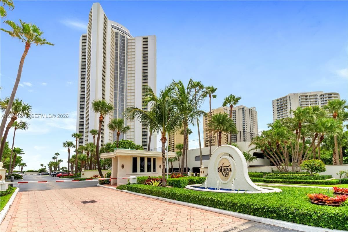 TIARA · #3B in Singer Island - Photo 2