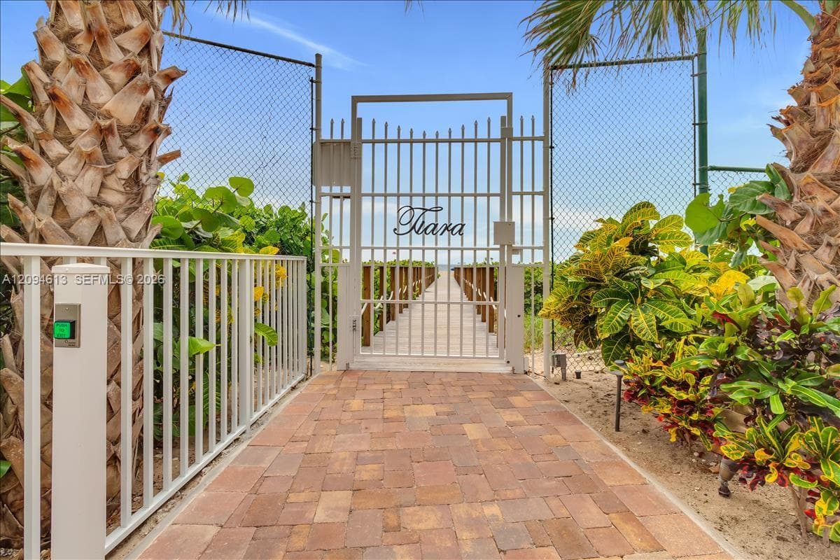 TIARA · #3B in Singer Island - Photo 28