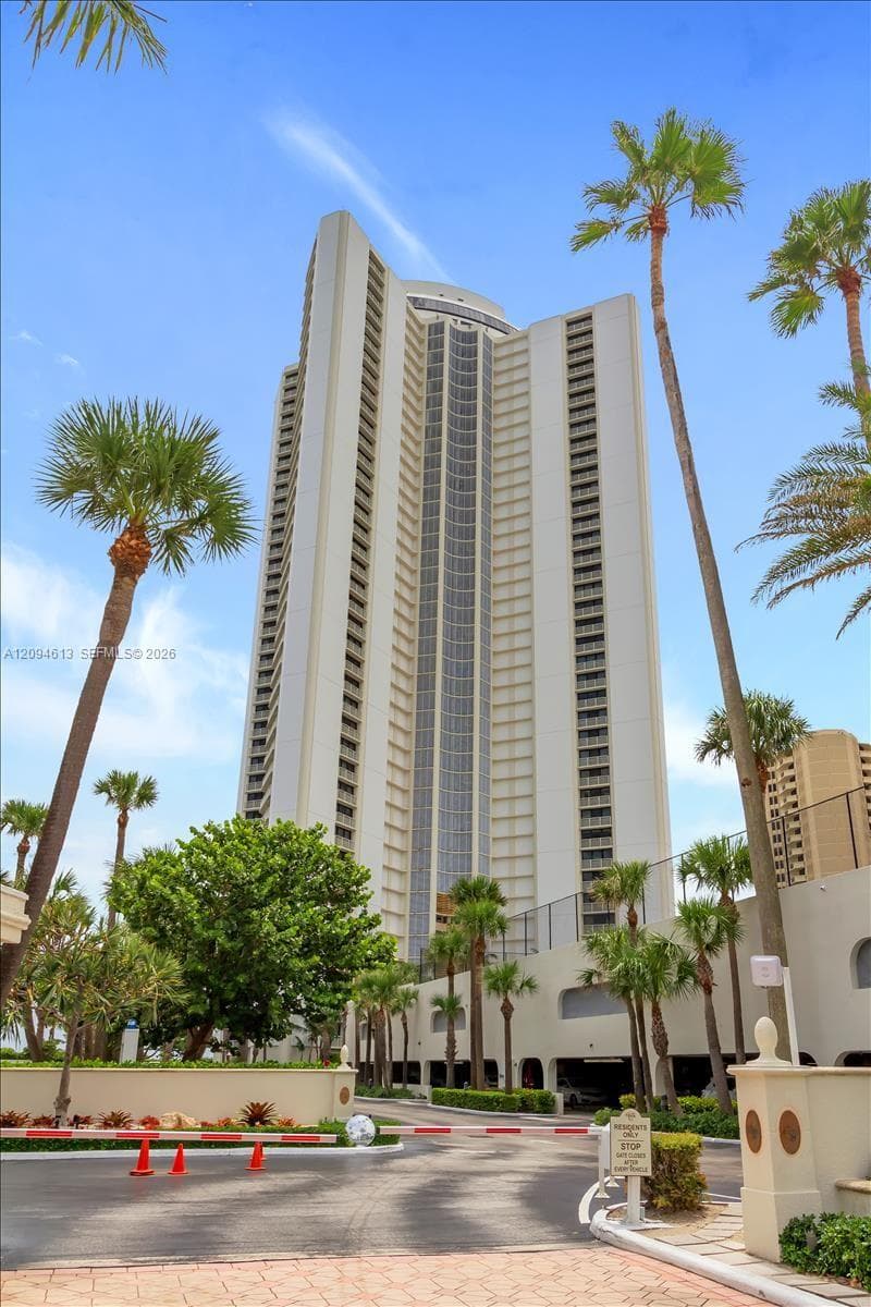 TIARA · #3B in Singer Island - Photo 39