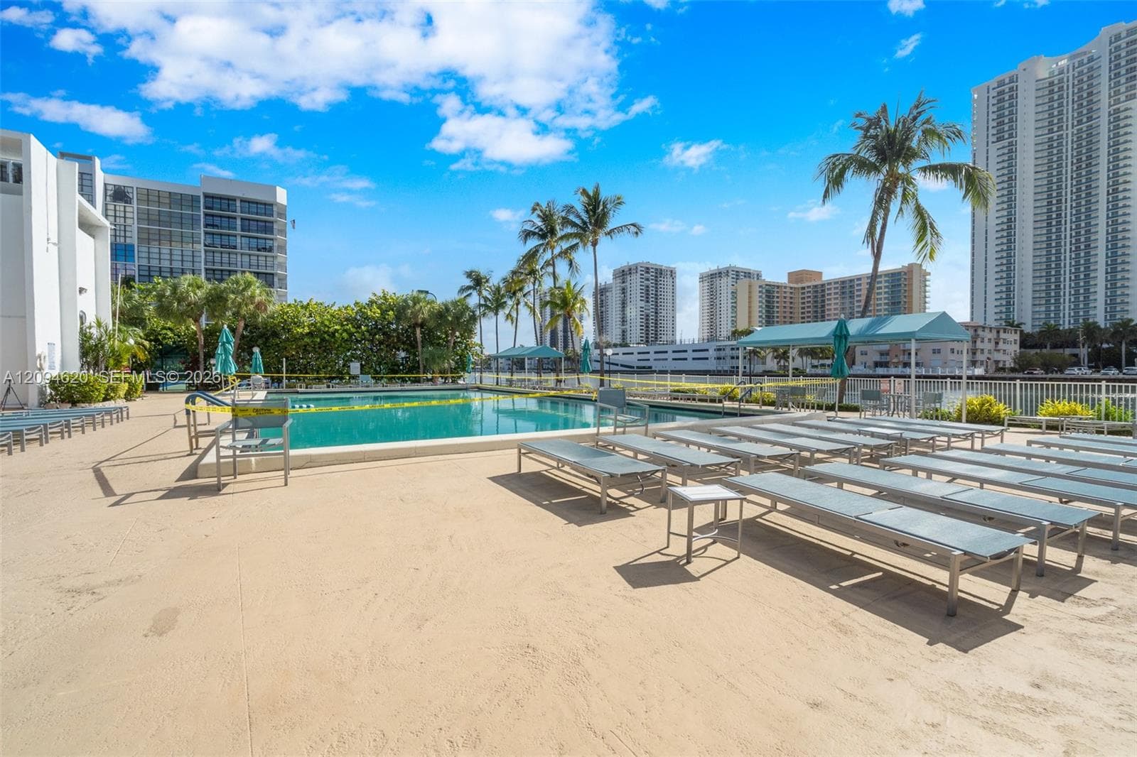 OCEANVIEW PARK CONDO · #1006 in Hallandale Beach - Photo 16