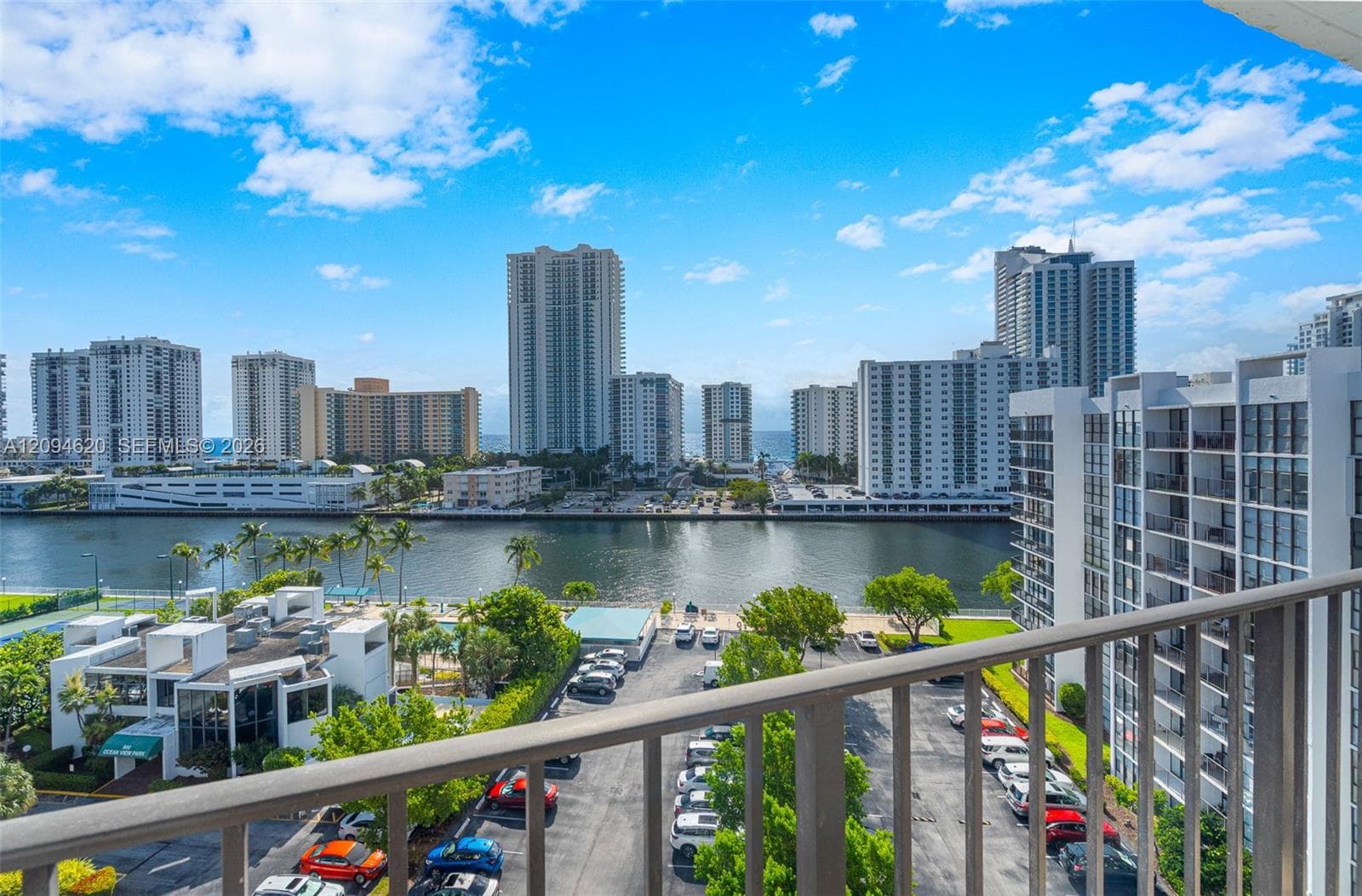 OCEANVIEW PARK CONDO · #1006 in Hallandale Beach - Photo 3