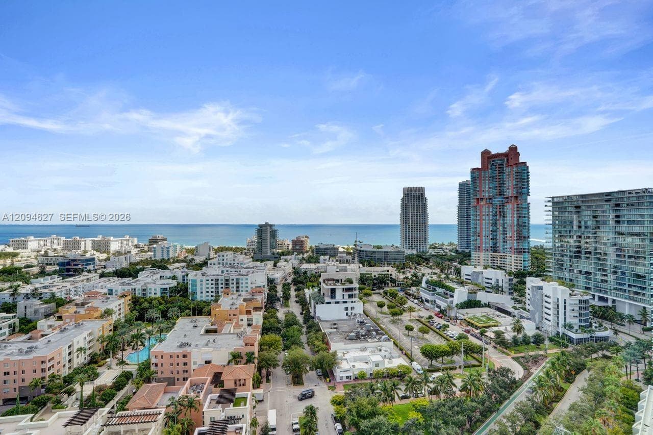 Yacht Club at Portofino · #2407 in Miami Beach - Photo 32