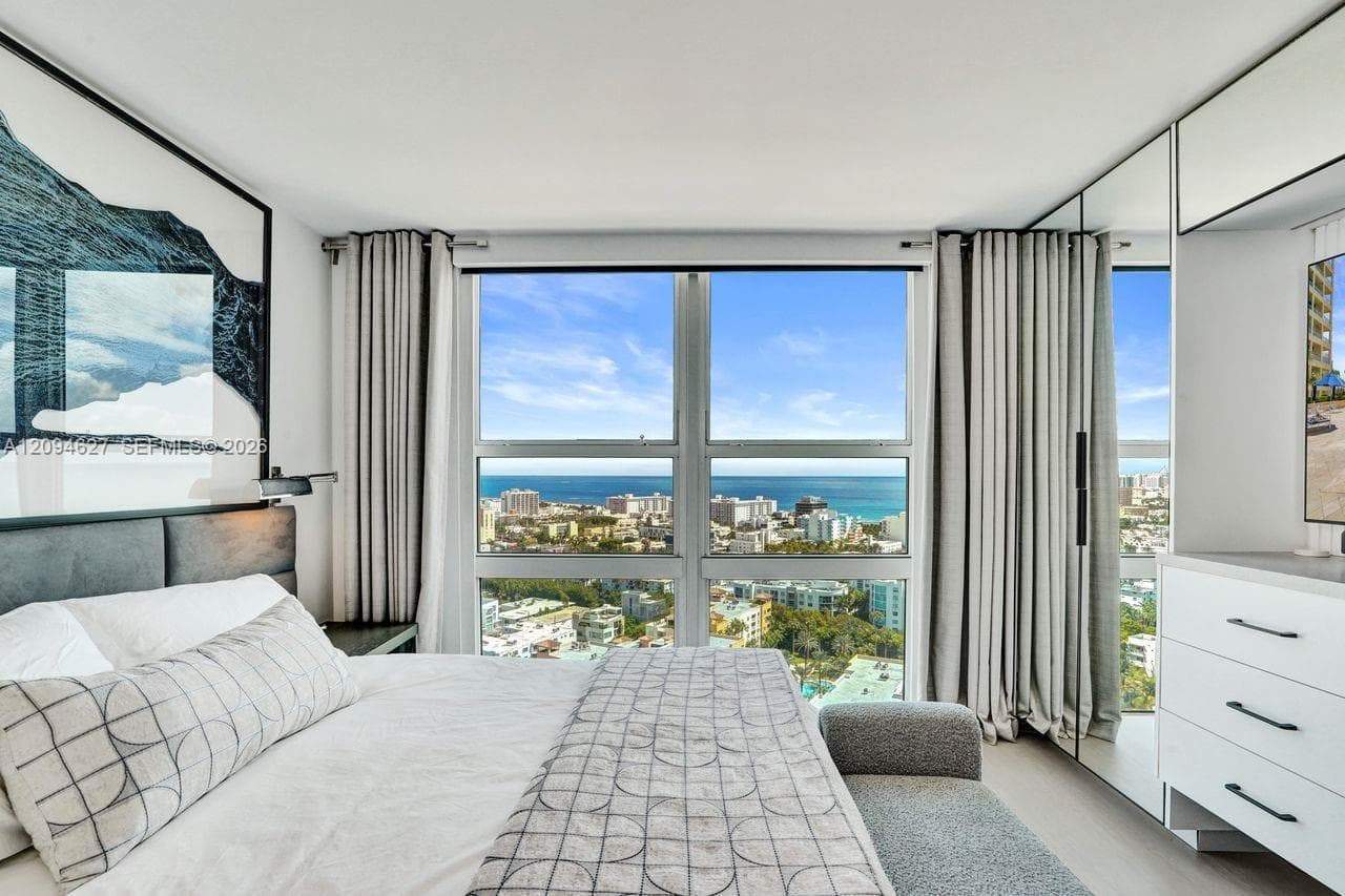 Yacht Club at Portofino · #2407 in Miami Beach - Photo 45