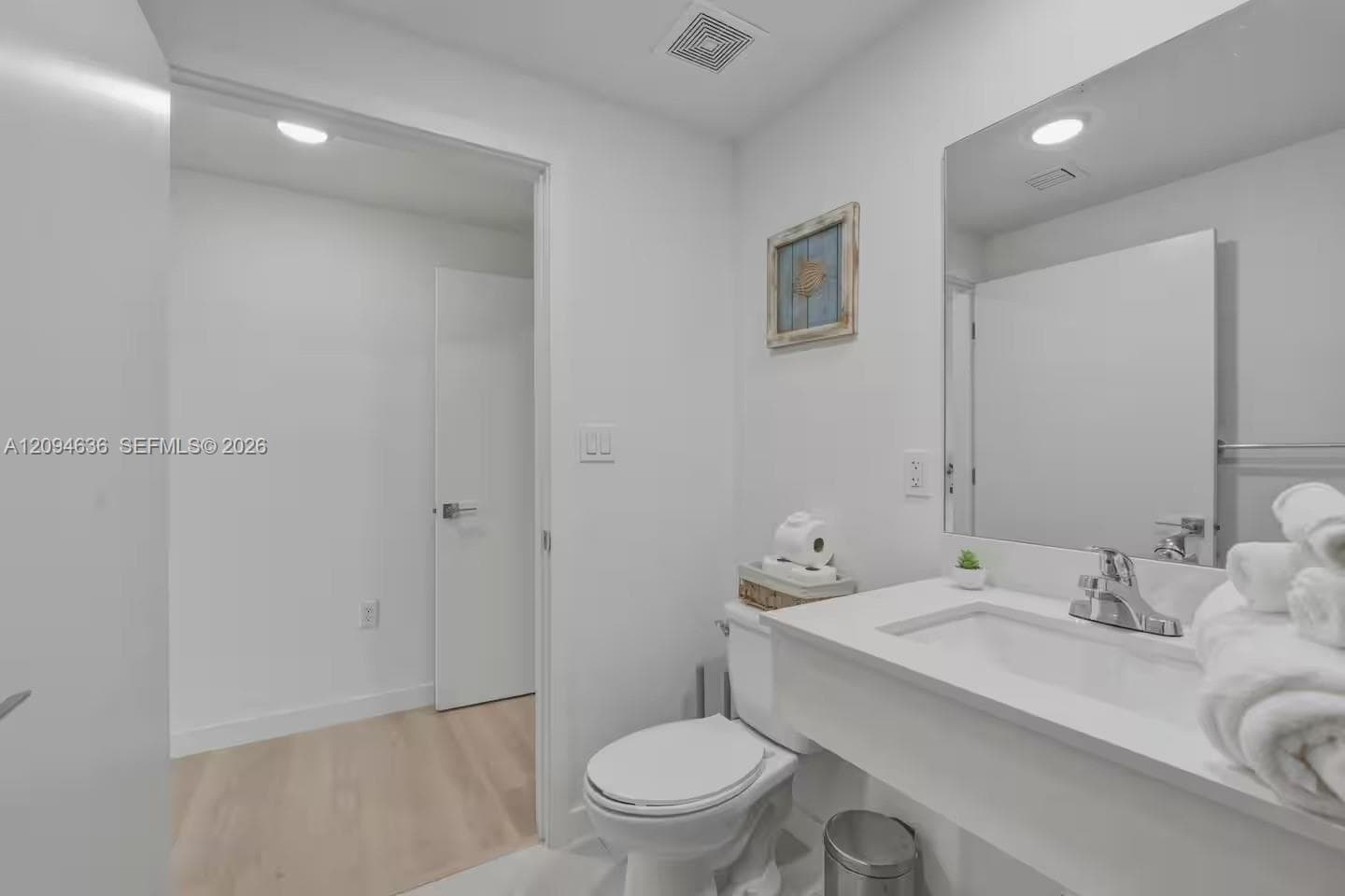 HOLLYWOOD LITTLE RANCHES · #203 in Hollywood - Photo 10