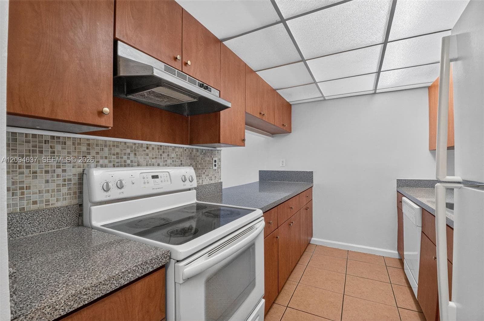 Presidential Golfview · #301 in West Palm Beach - Photo 2