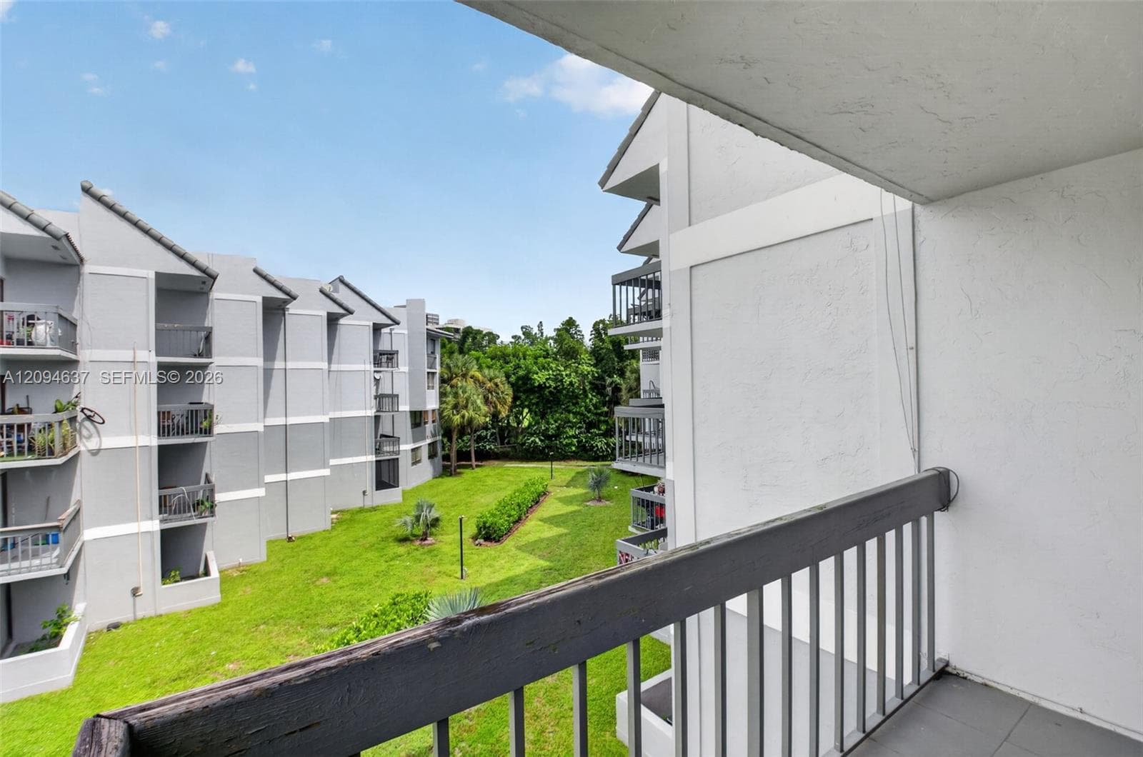 Presidential Golfview · #301 in West Palm Beach - Photo 26
