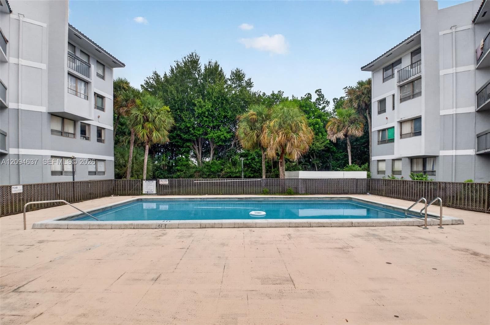 Presidential Golfview · #301 in West Palm Beach - Photo 30