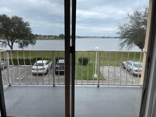 BREAKWATERS OF THE PALM B · #2E in West Palm Beach - Photo 12