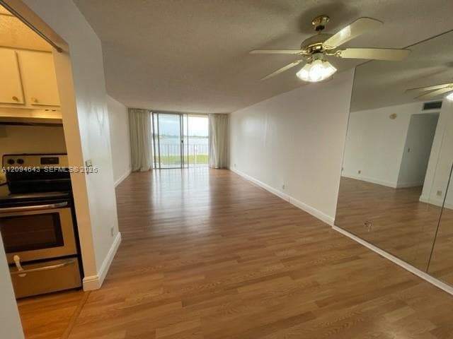 BREAKWATERS OF THE PALM B · #2E in West Palm Beach - Photo 15