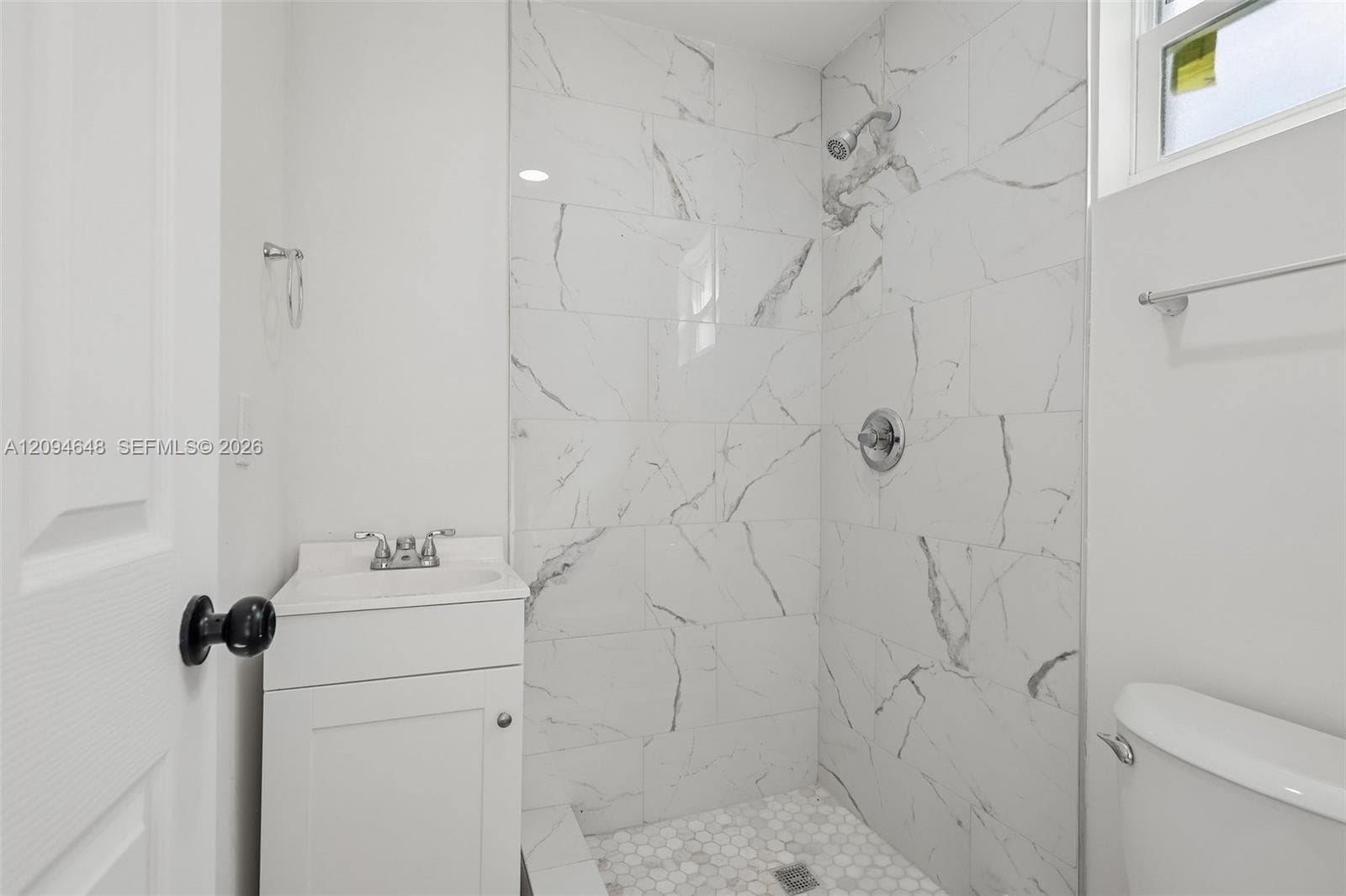 1063 NW 55th Ter photo 10