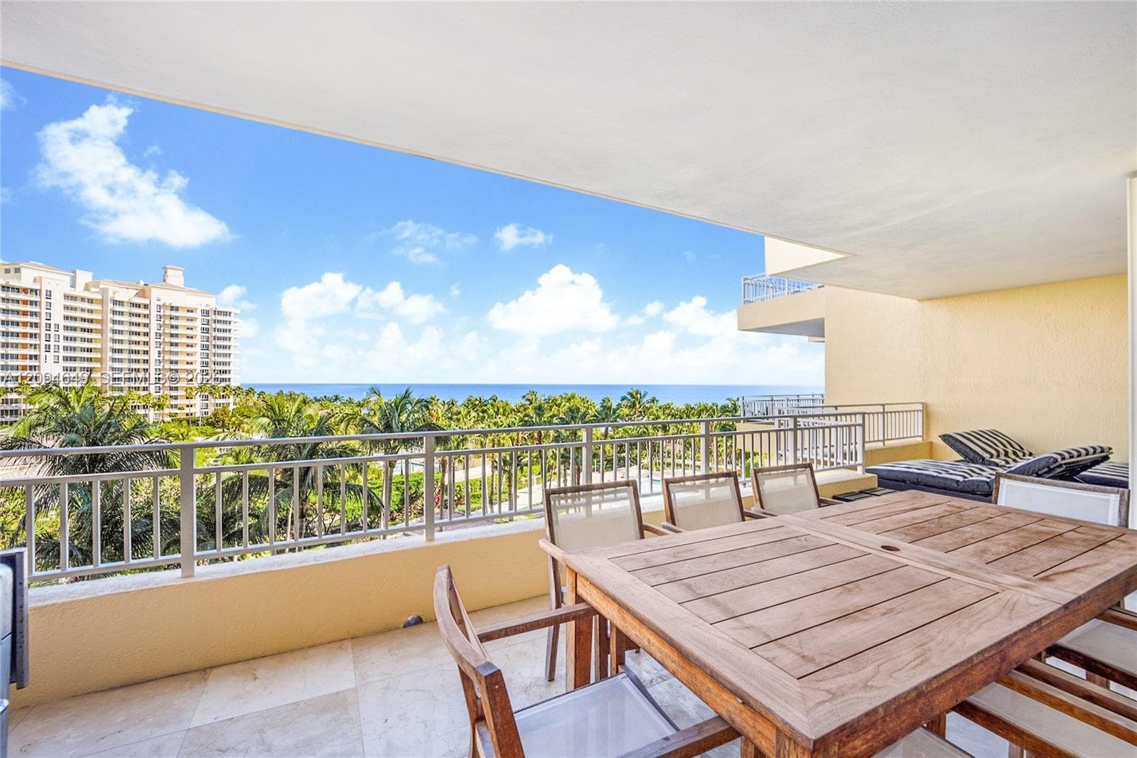 Ocean Tower One · #705 in Key Biscayne - Photo 3