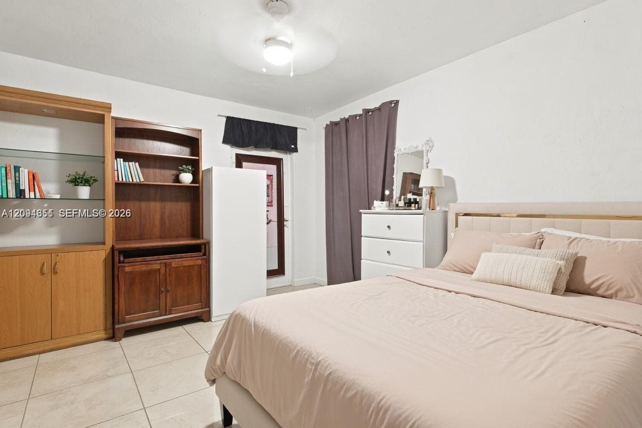 2118 Coolidge St photo 5