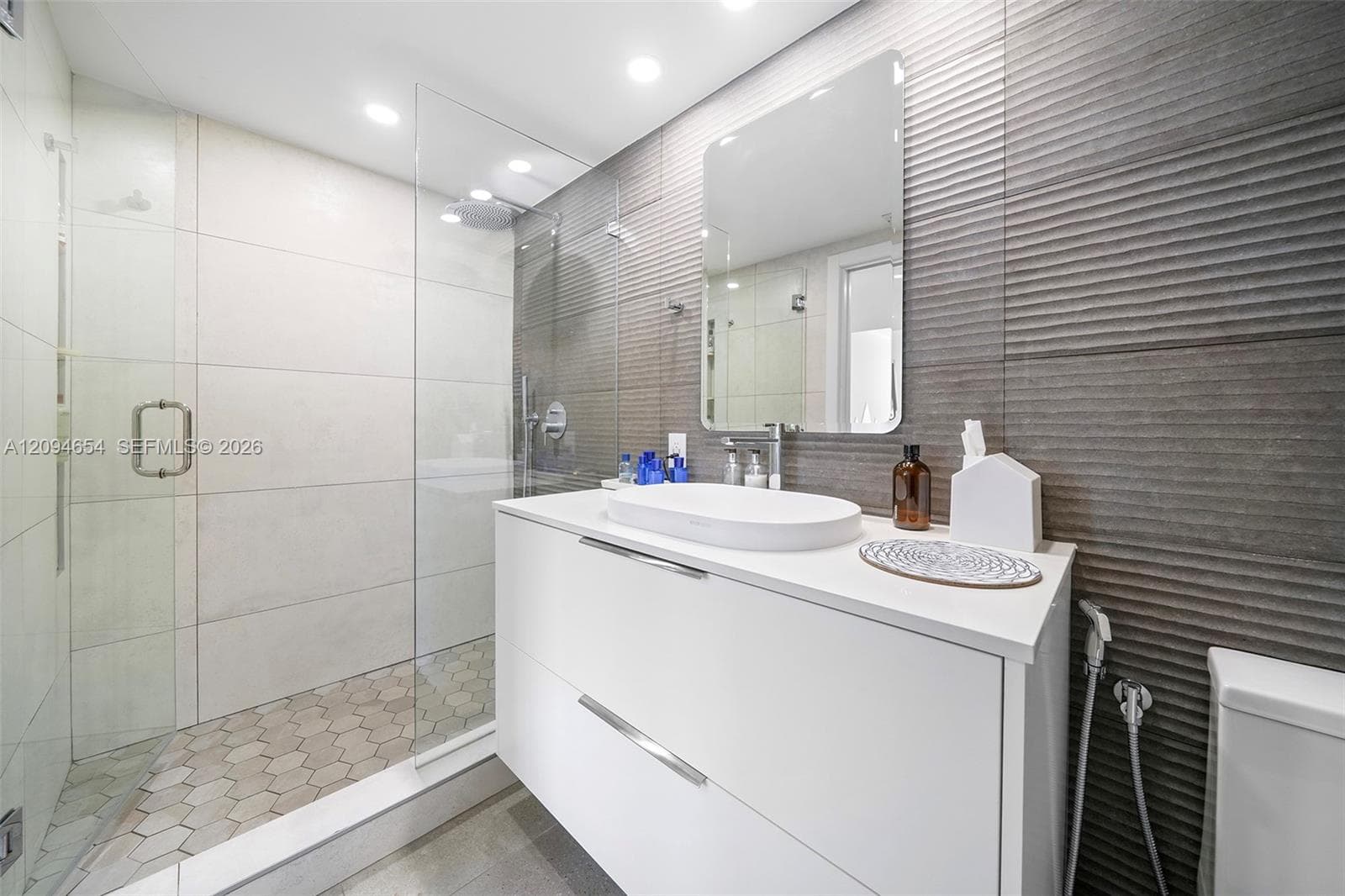 The Waverly at South Beac · #1506 in Miami Beach - Photo 15