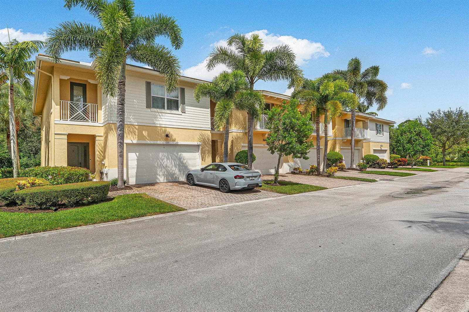 005-7217OxfordCourt-PalmBeachGardens-FL-