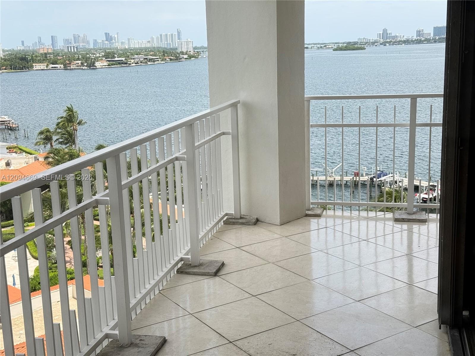 THE TOWERS OF QUAYSIDE CO · #1101 in Miami - Photo 3