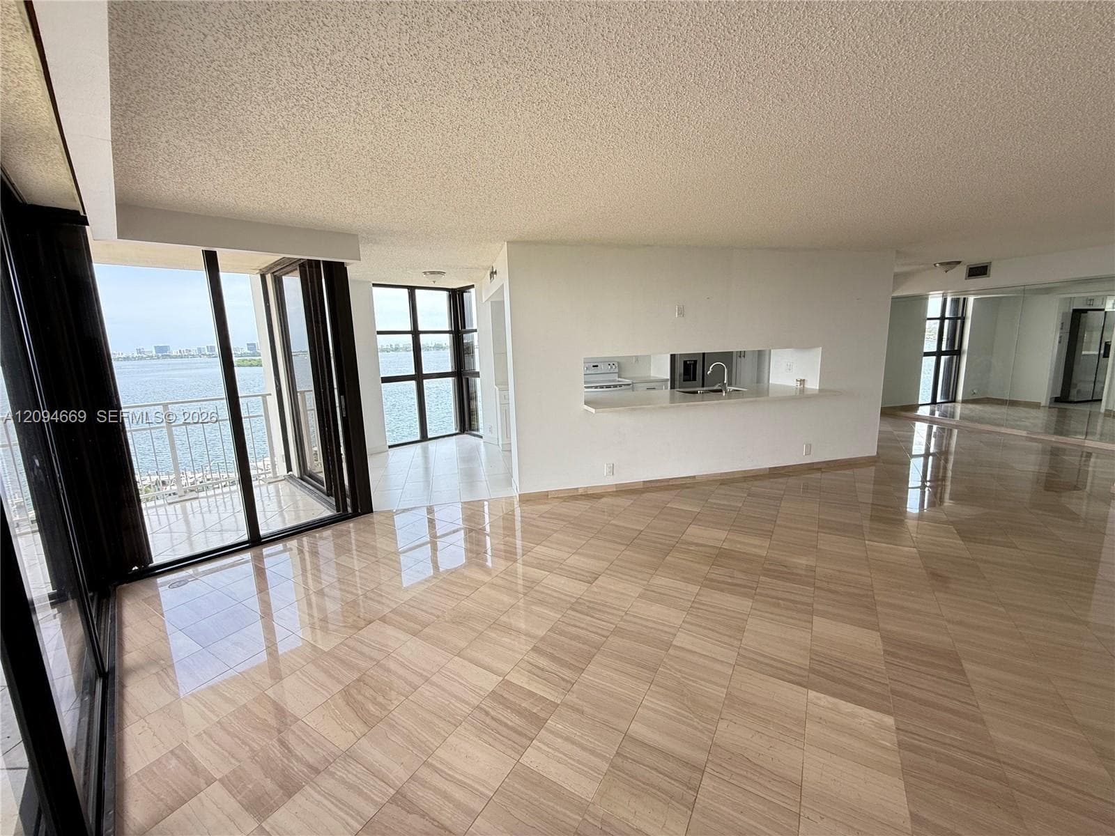 THE TOWERS OF QUAYSIDE CO · #1101 in Miami - Photo 10